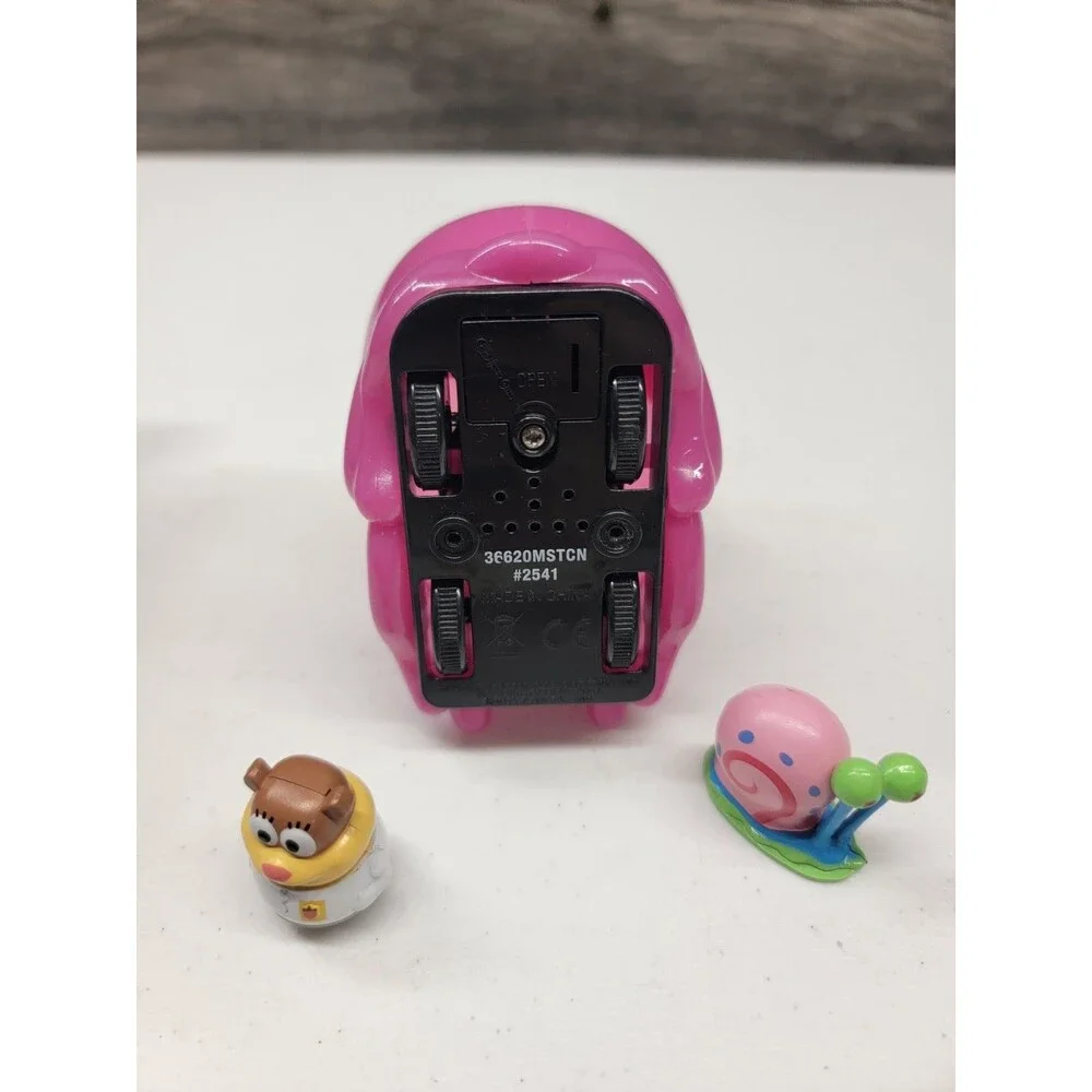 Spongebob Jelly Fish Light Up & Sound  Toy Car Nickelodeon Collectible